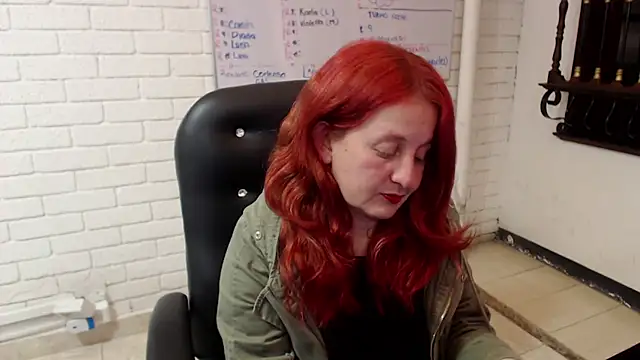 ViioletaMora online show from 03-01-25, 01:18