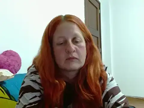 ViioletaMora online show from 09-26-25, 05:11