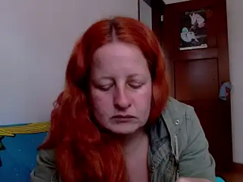 ViioletaMora online show from 09-28-25, 08:03