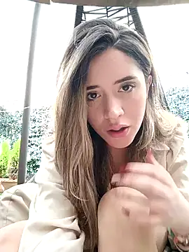 maliciaworld online show from 12-04-24, 05:33