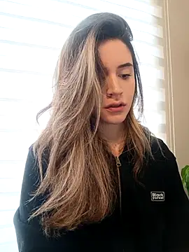 maliciaworld online show from 02-16-25, 05:04