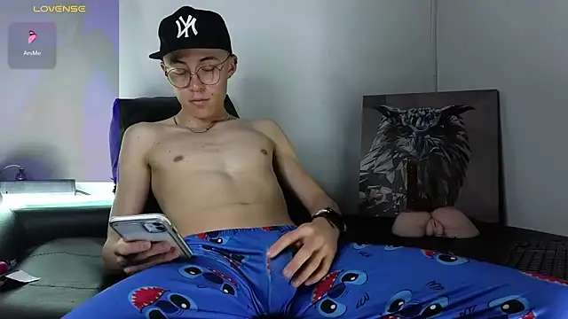 Elian Cooper online show from 01-21-25, 01:22