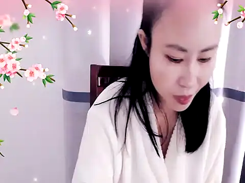 xiaoxuer online show from 12-17-24, 04:34