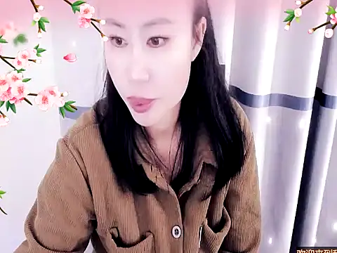 xiaoxuer online show from 12-28-24, 03:58