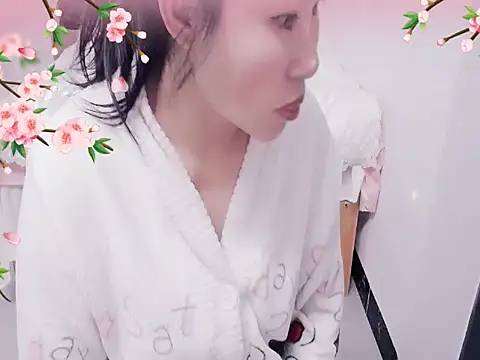 xiaoxuer online show from 03-18-25, 04:58