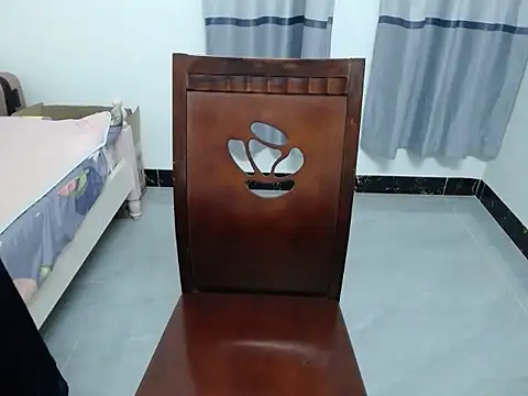 xiaoxuer online show from 10-29-25, 03:42