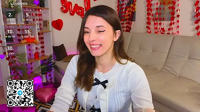 Snapshot of melissaf0rst chatting on 02-24-25, 02:08 melissaf0rst online show from 02-24-25, 02:08