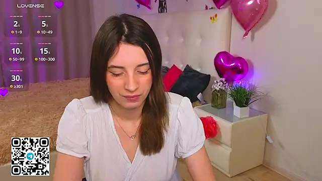 Snapshot of melissaf0rst chatting on 03-03-25, 02:04 melissaf0rst online show from 03-03-25, 02:04
