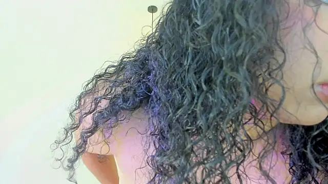 memphiswilliam online show from 10-28-25, 03:10