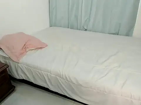 Snapshot of MonicaGarcia_ chatting on 02-15-26, 11:30 MonicaGarcia online show from 02-15-26, 11:30