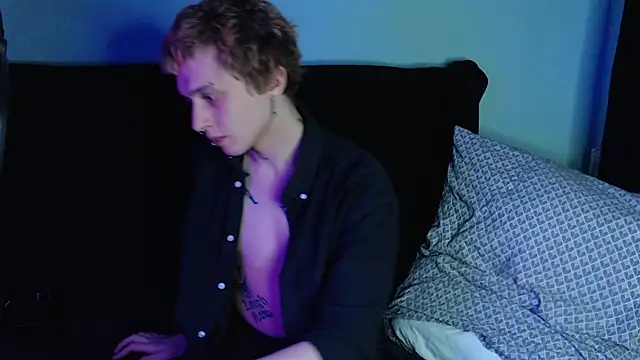 axxxturel online show from 12-20-24, 09:06