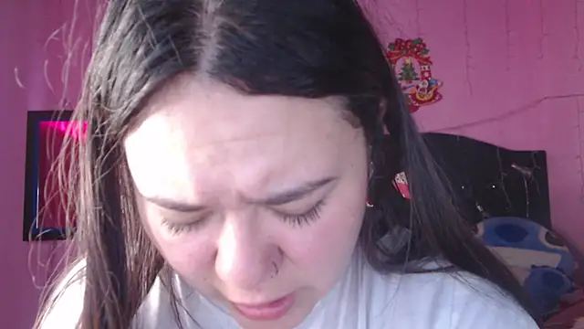 NikkiRous  online show from 10-17-25, 12:19