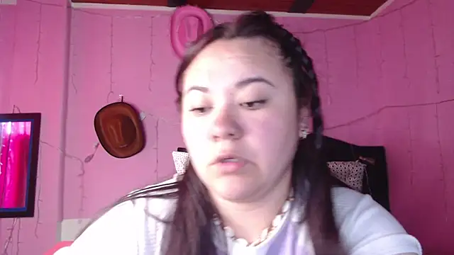 NikkiRous  online show from 12-05-25, 01:09