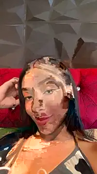 Snapshot of Ema_azel chatting on 01-16-25, 05:01 Ema azel online show from 01-16-25, 05:01