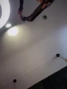 Snapshot of Ema_azel chatting on 01-21-25, 01:43 Ema azel online show from 01-21-25, 01:43