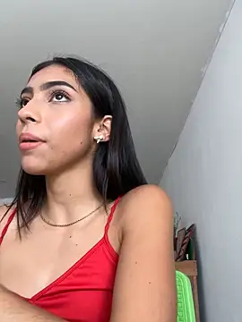 Snapshot of Ema_azel chatting on 02-13-25, 05:44 Ema azel online show from 02-13-25, 05:44