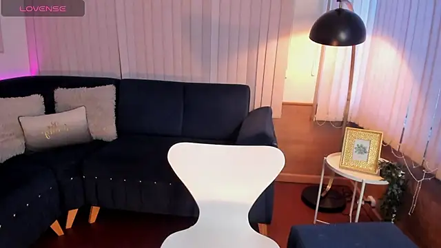 cami cruzz online show from 01-21-25, 11:24