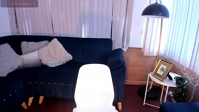 cami cruzz online show from 02-06-25, 08:02