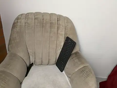 kanela3434 online show from 04-22-26, 12:02