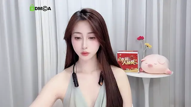 Lan-mei online show from 03-17-25, 01:18