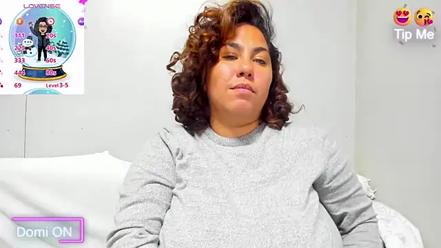 Snapshot of isobeladams20 chatting on 12-21-24, 10:51 isobeladams20 online show from 12-21-24, 10:51