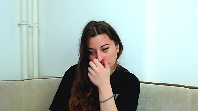 Helen Adams  online show from 12-03-24, 08:05