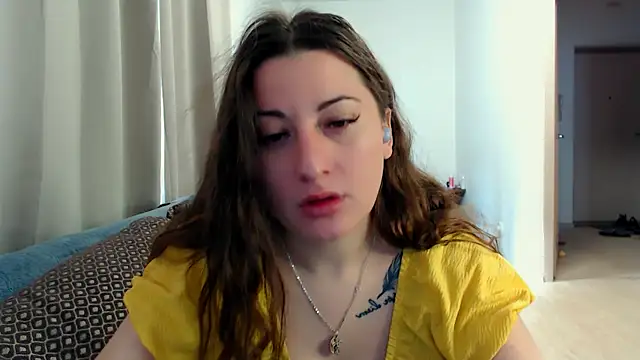 Helen Adams  online show from 05-07-26, 05:35