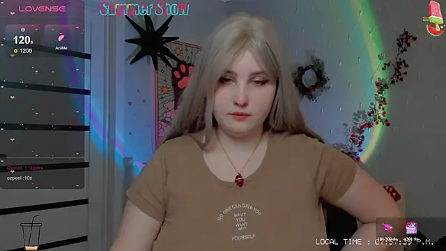 Snapshot of Crystal_Chris chatting on 12-15-24, 05:23 Crystal Chris online show from 12-15-24, 05:23
