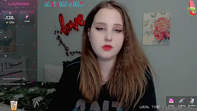 Snapshot of Crystal_Chris chatting on 03-07-25, 10:32 Crystal Chris online show from 03-07-25, 10:32