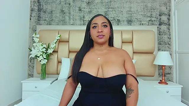 KateVenegas online show from 03-02-25, 02:32