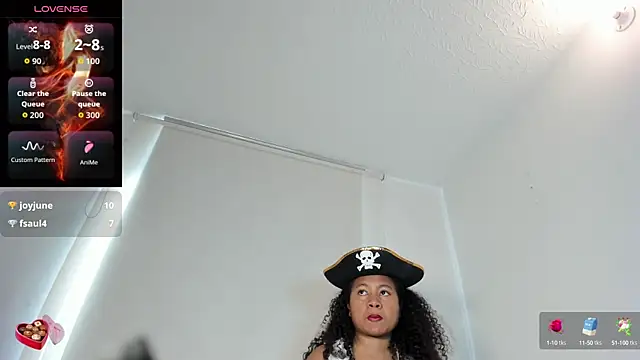 Snapshot of ChanelMillers_ chatting on 10-15-25, 07:03 ChanelMillers online show from 10-15-25, 07:03