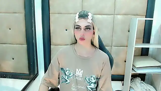 Snapshot of Daniela_Pink_ chatting on 02-16-25, 11:59 Daniela Pink online show from 02-16-25, 11:59