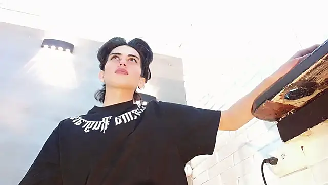 Snapshot of Daniela_Pink_ chatting on 09-13-25, 07:46 Daniela Pink online show from 09-13-25, 07:46