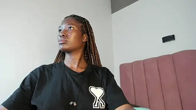 Tahira 21  online show from 04-20-26, 07:48