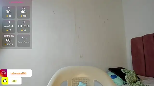 Snapshot of Tahira_21_ chatting on 06-02-26, 06:21 Tahira 21 online show from 06-02-26, 06:21