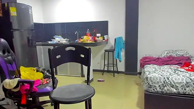 barbara anal squirt  online show from 03-09-25, 12:53