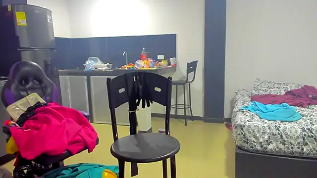 barbara anal squirt  online show from 03-09-25, 02:43