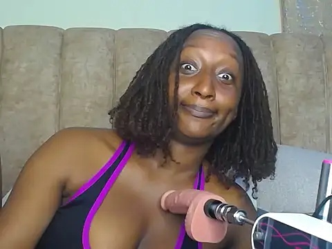 CarlaBeckky online show from 03-13-25, 04:34