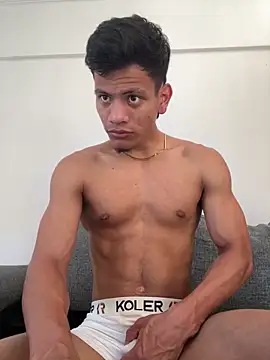 bbchocolate27 online show from 04-19-26, 06:21