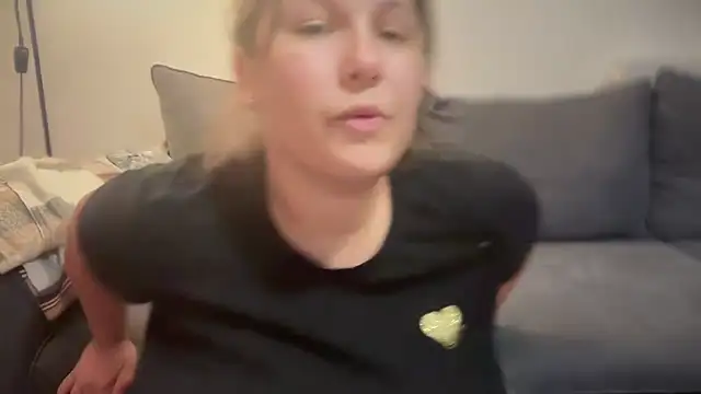 minette-sexy online show from 10-01-25, 08:59