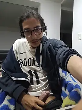 Snapshot of dirtytw0230 chatting on 03-18-26, 08:28 dirtytw0230 online show from 03-18-26, 08:28