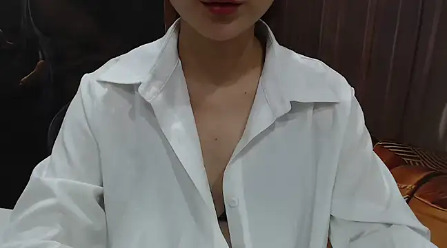 Snapshot of KaleAnisa chatting on 02-14-25, 07:28 KaleAnisa online show from 02-14-25, 07:28