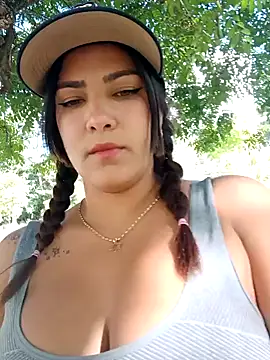 camiysebas21 online show from 09-28-25, 07:52