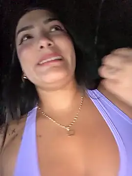 camiysebas21 online show from 04-21-26, 01:42