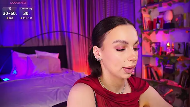 LunaNight online show from 12-20-25, 08:38