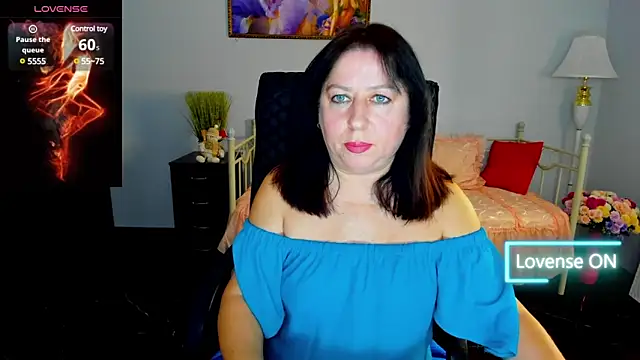 Julia Dean online show from 01-17-25, 01:03