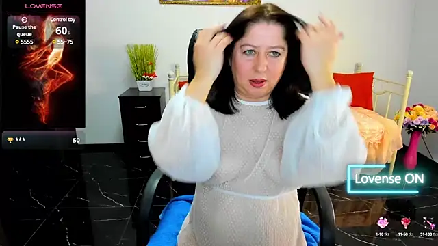 Julia Dean online show from 03-02-25, 03:05