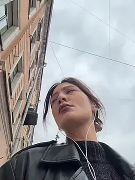 Snapshot of BabeRainbow chatting on 09-18-25, 10:06 BabeRainbow online show from 09-18-25, 10:06