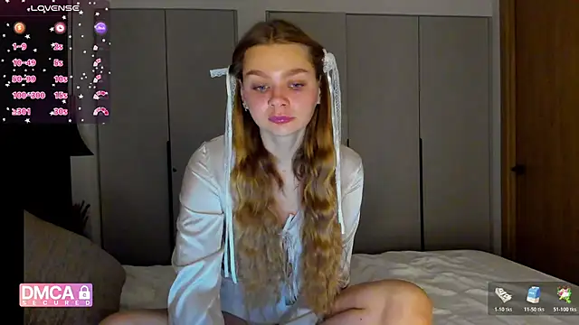 Molly sweetie online show from 12-16-25, 07:13