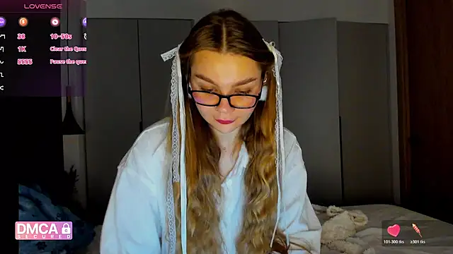 Molly sweetie online show from 01-19-26, 07:34